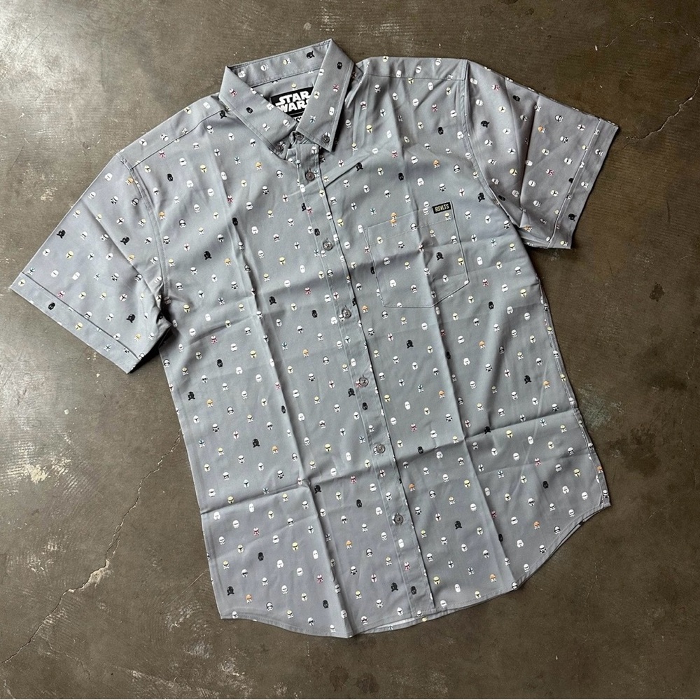 NWOT Mens RSVLTS x Star Wars Lil Troopers KUNUFLEX Short Sleeve Shirt